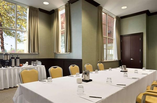 Hilton Columbus/Polaris