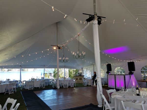 The Chateau on the Lake