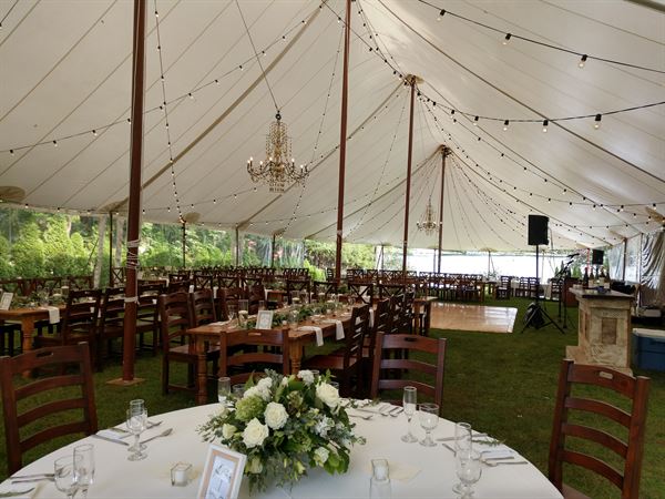 The Chateau on the Lake