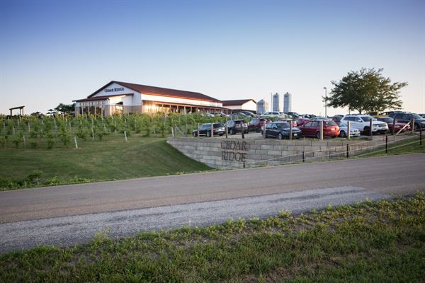 Cedar Ridge Winery & Distillery