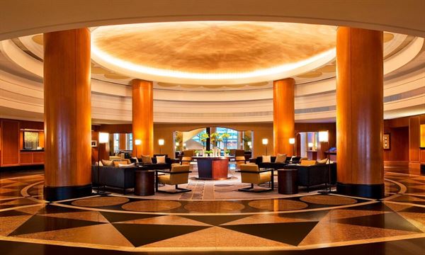 Sheraton Grand Chicago Riverwalk