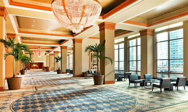 Sheraton Grand Chicago Riverwalk