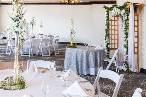 Holiday Inn Airport West-Earth City