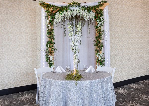 Holiday Inn Airport West-Earth City