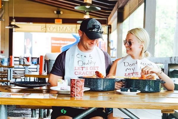 Joe's Crab Shack at the Rowing Club San Diego