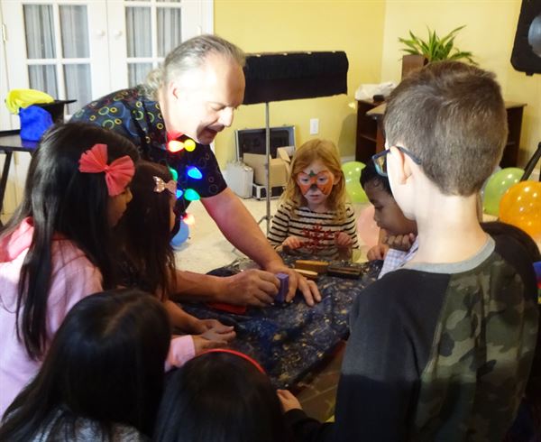 Mick Raven's Magic & Mayhem