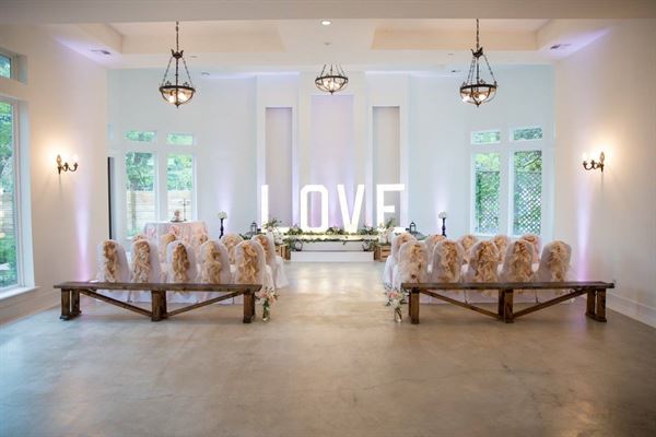 Willow Creek Mansion