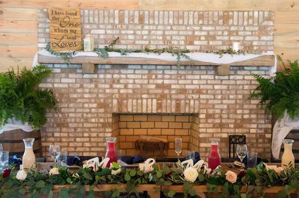 Hollow Oak Event Barn