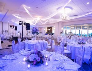 Grand Oaks Ballroom