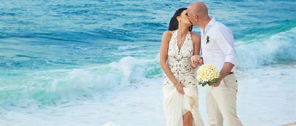 Your Vacation Finders by Dream Vacations