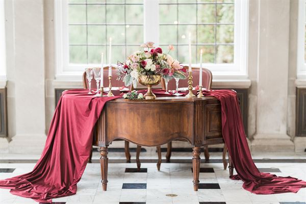 Violet Vintage Rentals