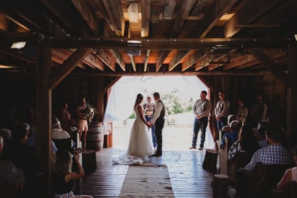 Mt. Hope Barn Wedding & Events