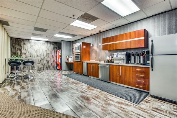 WorkSuites-North Dallas-LBJ