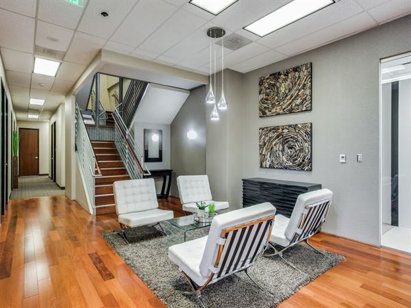 WorkSuites-Park Cities