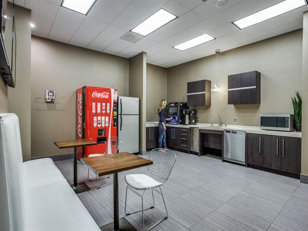 WorkSuites-Park Cities