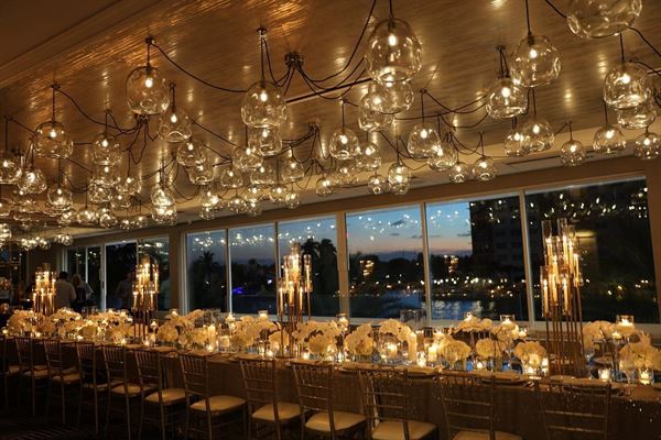 Shooters Waterfront Restaurant