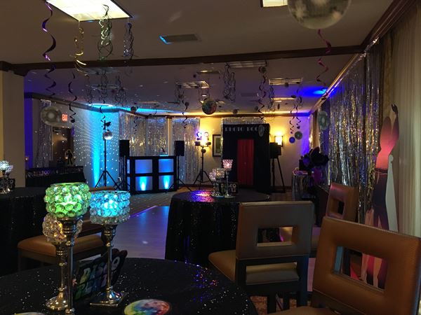 PhotoBooths by Brett Brisbois Events