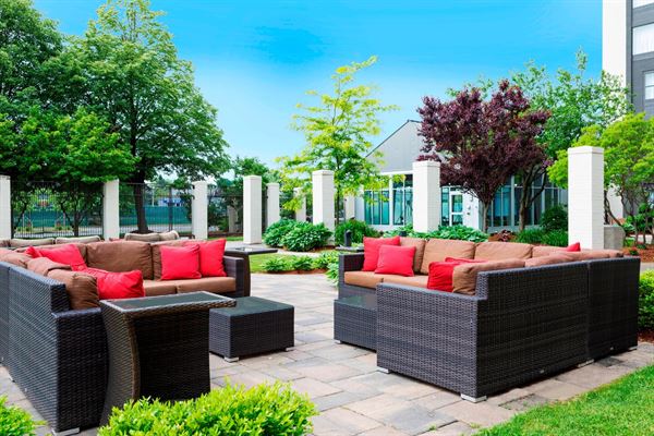 Courtyard Boston Logan Airport