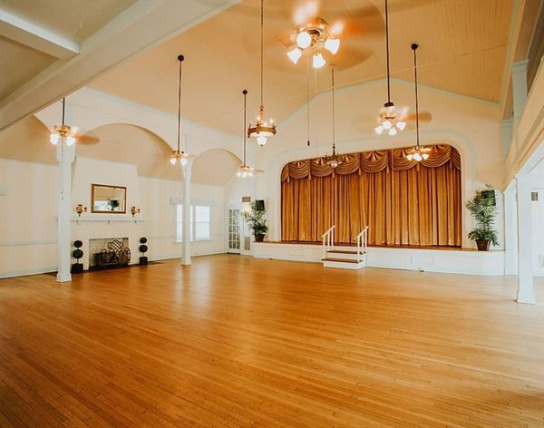 The Woman's Club of Sanford