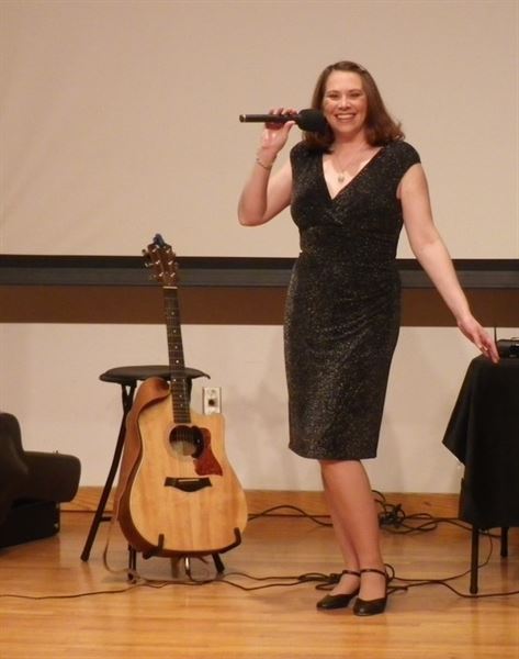 Maggie Mustico - Cabaret Singer