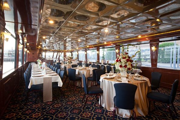 FantaSea Yacht Charters