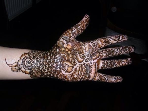 Jolie Henna and Airbrush