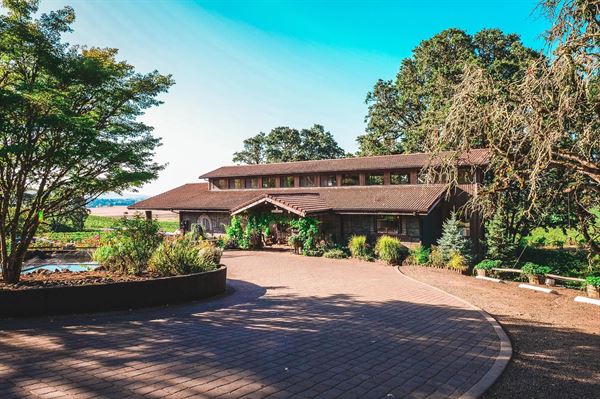 Yamhill Valley Vineyards