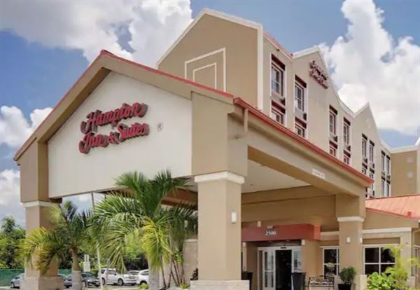 Hampton Inn & Suites Ft. Lauderdale Airport/South Cruise Port