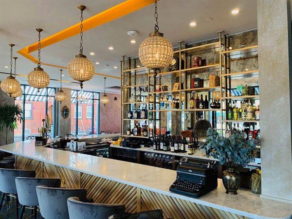 Petit Robert Needham