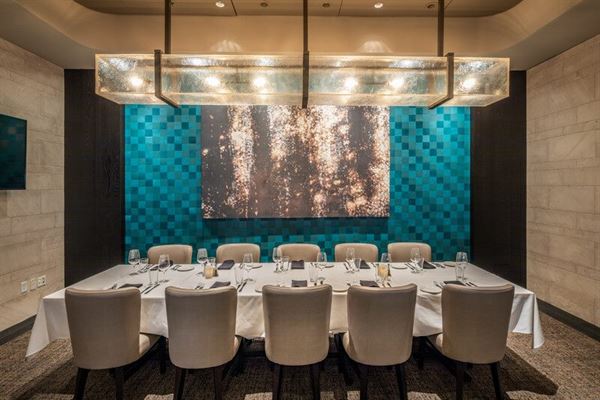 Perry's Steakhouse & Grill