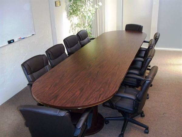 Aloma Executive Center