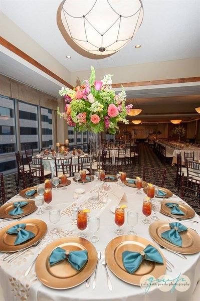 The Downtown Club at Houston Center