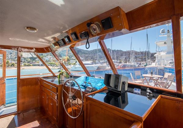 Five Stars Yacht of Sausalito