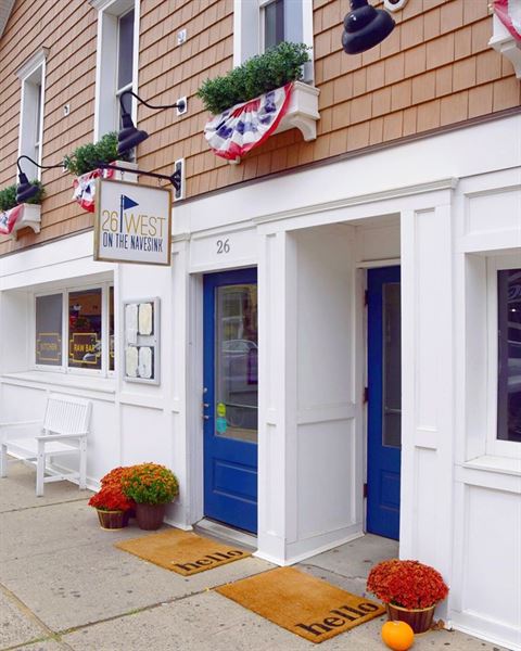 26 West on the Navesink