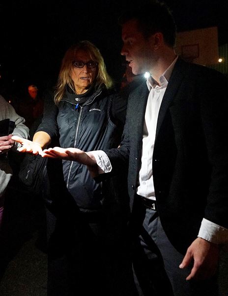 Indianapolis Magician for Special Events - Jon Finch