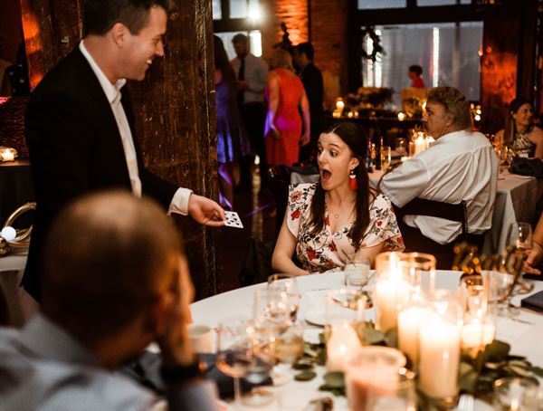 Magician Jon Finch - St Louis Event Entertainment