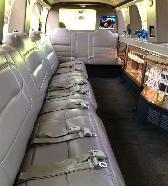 Bare Minimum Limousine