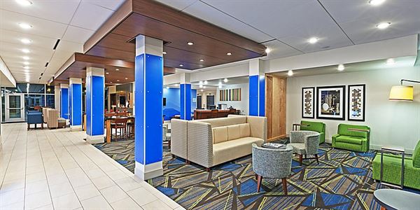 Holiday Inn Express & Suites Brenham
