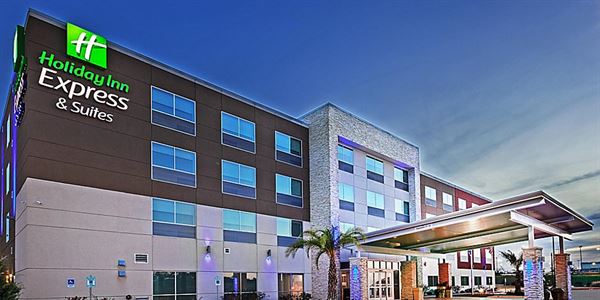 Holiday Inn Express & Suites Brenham