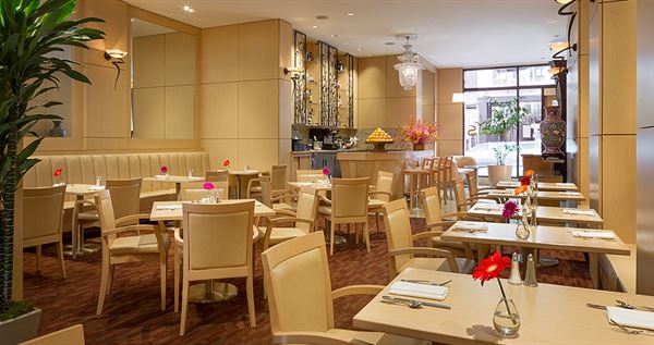 Roots Restaurant at The Orchard Garden Hotel