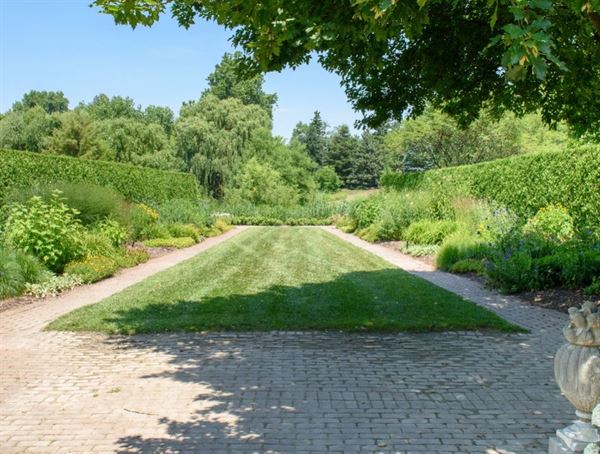 Toledo Botanical Garden