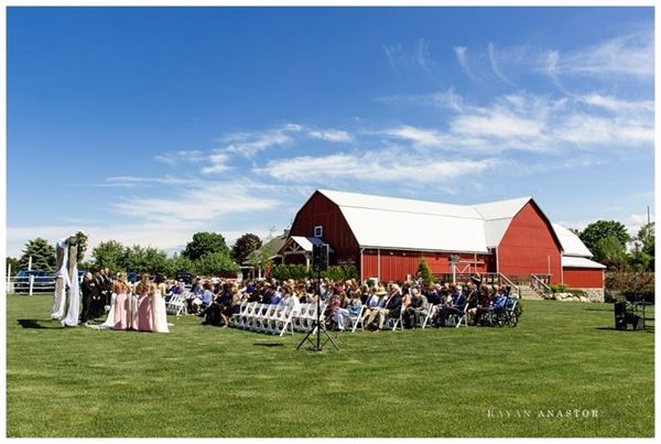 Sonshine Barn Wedding & Event Center