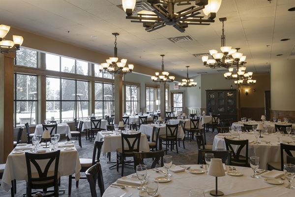 Royal Oaks Country Club