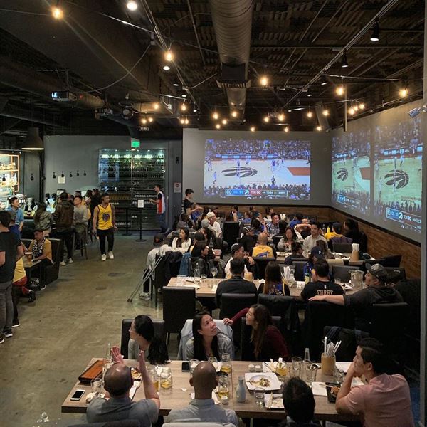 Pa'ina Restaurant and Bar