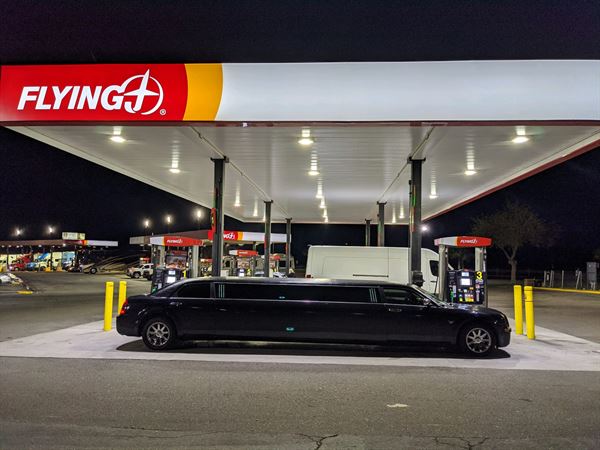 Ride N Style limousine party buses