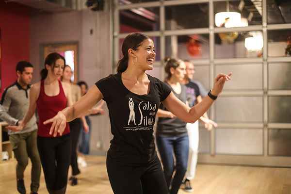 Salsa With Silvia Ballroom - Bethesda