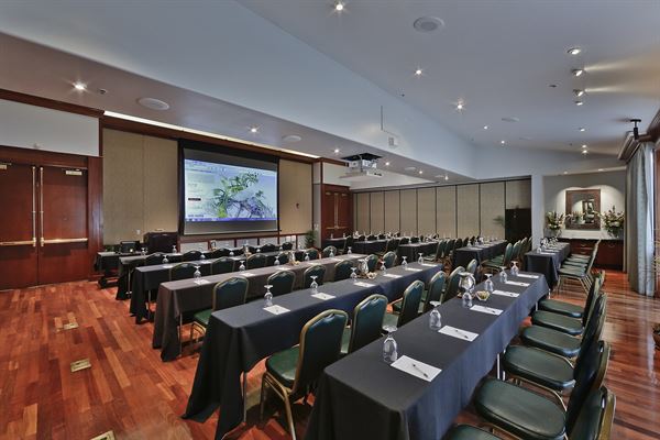 The Sea by Alexander's Steakhouse