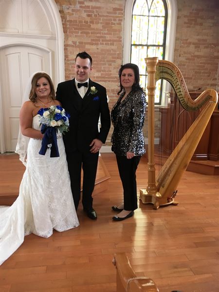 Ontario Wedding Officiant, Tracy Sweet