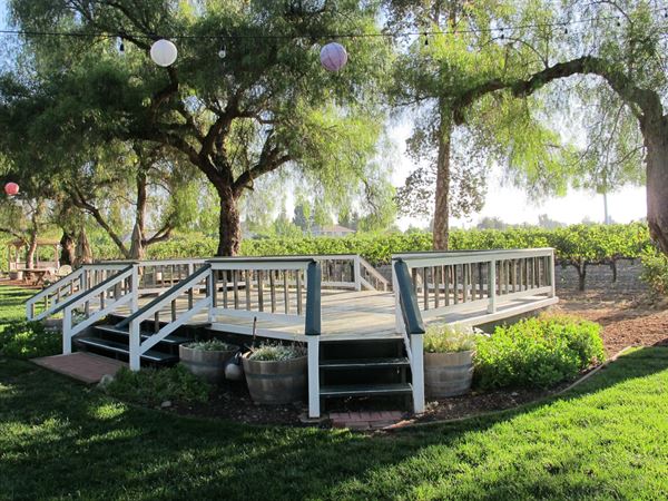 Retzlaff Vineyards and Estate Winery