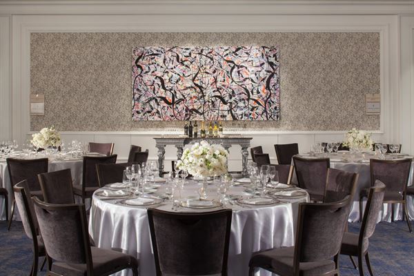 Ritz-Carlton, Dallas